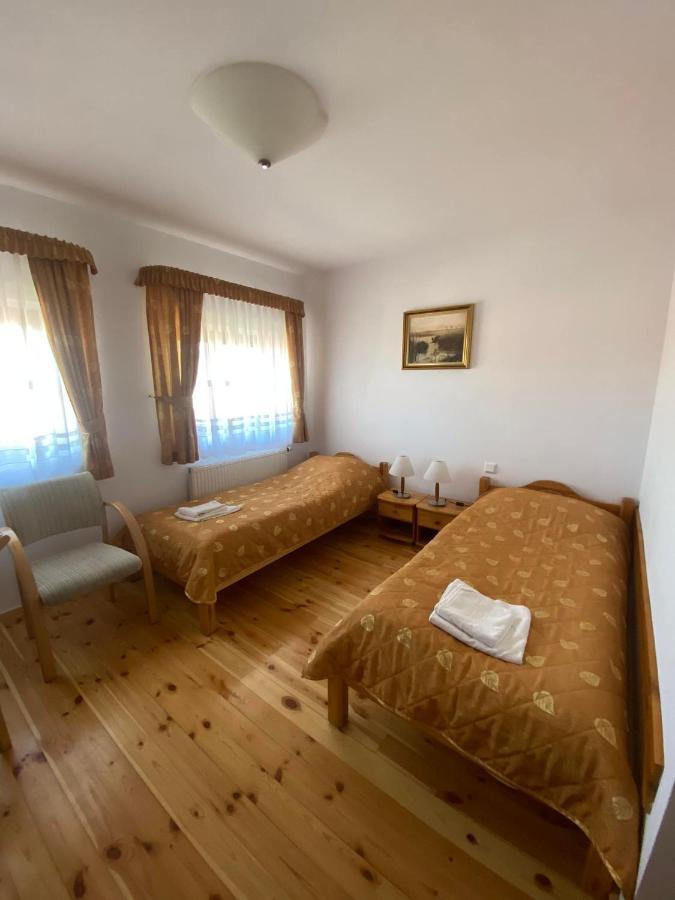 Osrodek Wrzosowa Gora - Pokoje Ruciane-Nida Buitenkant foto
