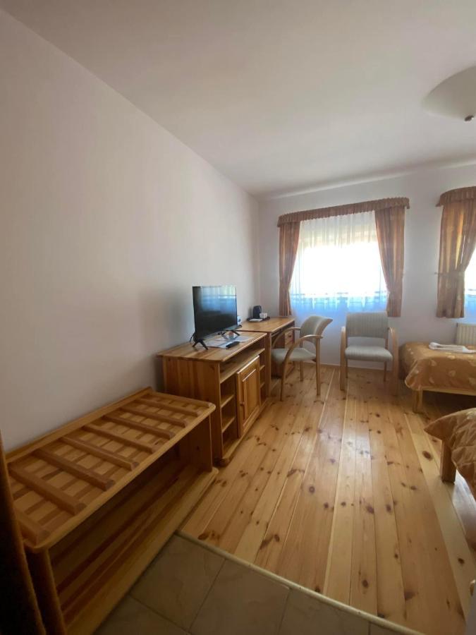 Osrodek Wrzosowa Gora - Pokoje Ruciane-Nida Buitenkant foto